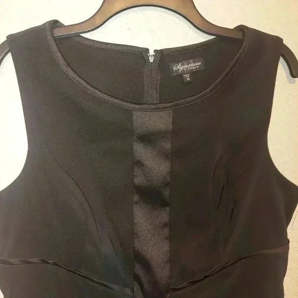 SIGNATURE BY SANGRIA Little BLACK SHEATH STYLE PANEL DRESS SIZE 14 - Picture 6 of 7